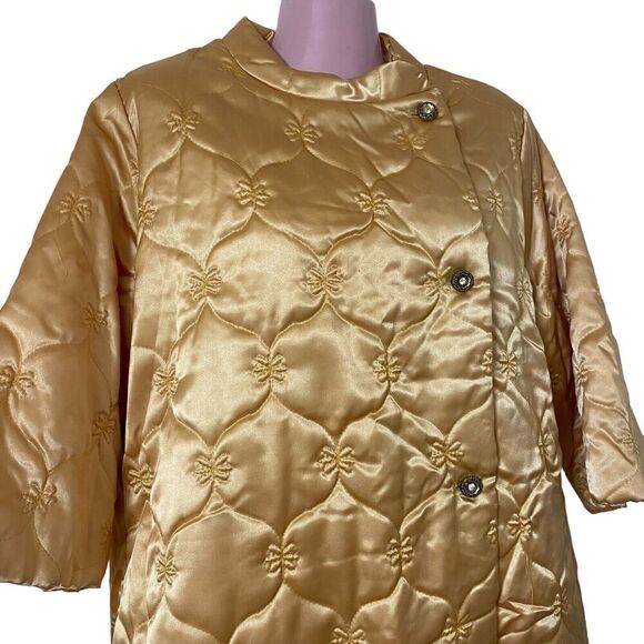 Vintage Robe Women's 13/14 Gold Quilted Satin Housecoat Rhinestone Buttons - Picture 2 of 5